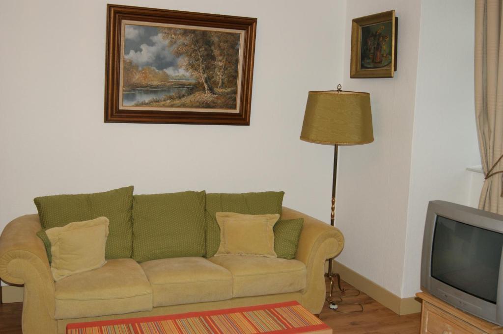 Chateau Neufays Theux Rum bild